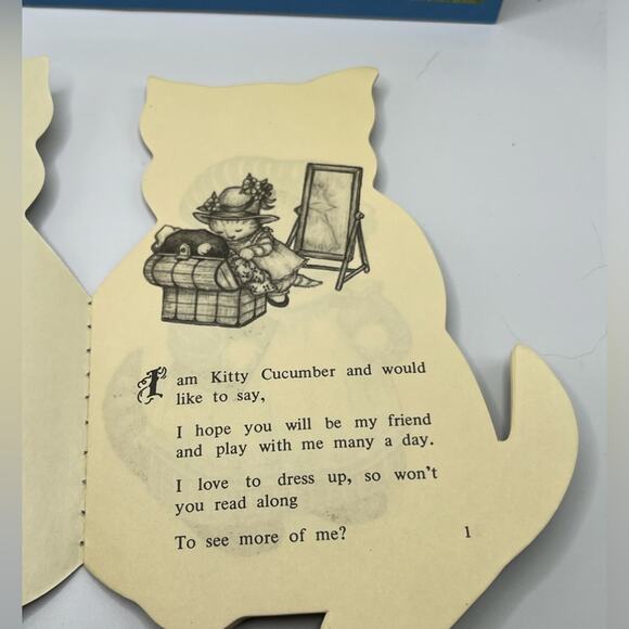Vintage Kitty Cucumber book and gift tags NWT - Picture 10 of 11
